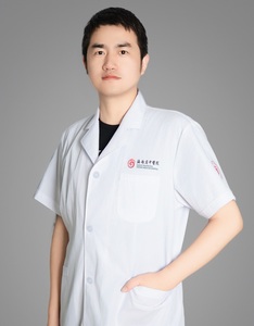 陈磊
急救中心，主治中医师