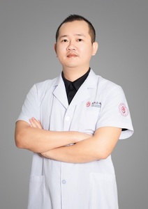 刘业佳
急救中心，主治医师