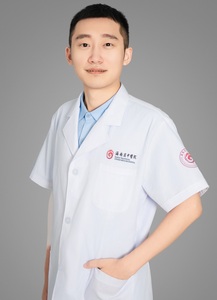 桑贤港
急救中心，住院医师